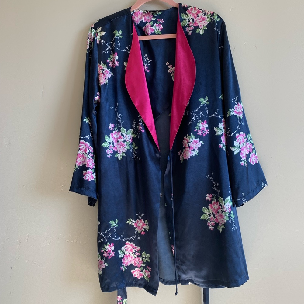 Woman’s nightgown-Robe Size S/M
